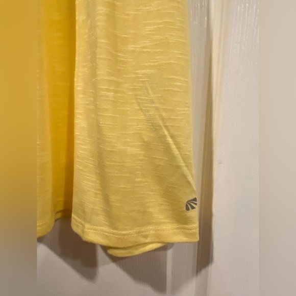 NWT Marika Size M Yellow Criss Cross Open Back Strap Scoop Neck Tank Top - Picture 2 of 12